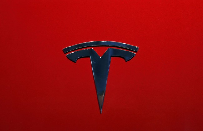 Tesla to Layoff Thousands – HotAir