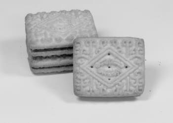 The PM says it with custard creams