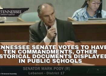 Tennessee Senate Votes To Have Ten Commandments, Other Historical Documents Displayed in Public Schools